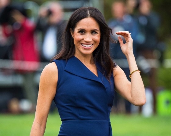 księżna Meghan pierścionek