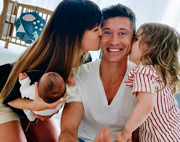 Anna Lewandowska, Robert Lewandowski, Klara Lewandowska, Laura Lewandowska