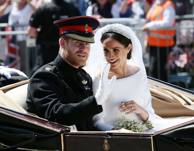 ?lub Harry'ego i Meghan - przejazd karoc?