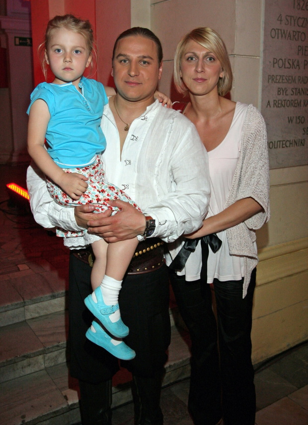 Pawel Golec z zona i corka