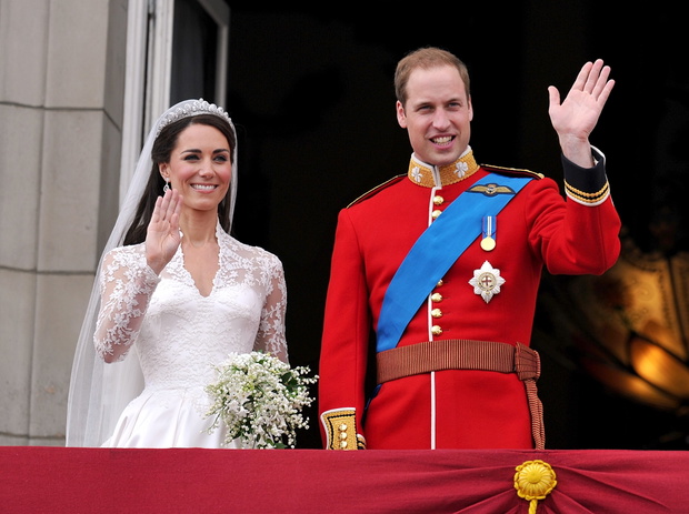Royal Wedding - The Newlyweds Greet Wellwishers From The Buckingham Palace Balcony