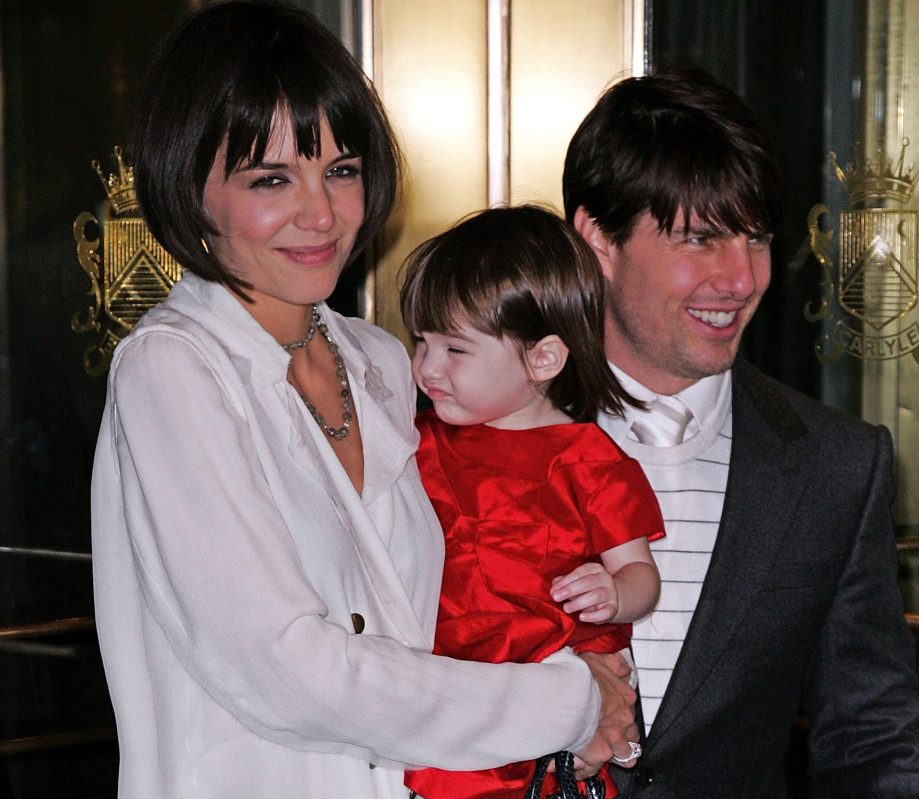 GettyImages-78995048, Katie Holmes, Tom Cruise, Suri Cruise