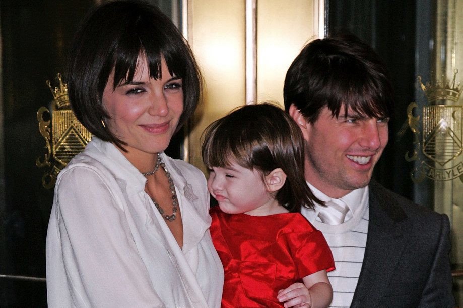 GettyImages-78995048, Katie Holmes, Tom Cruise, Suri Cruise