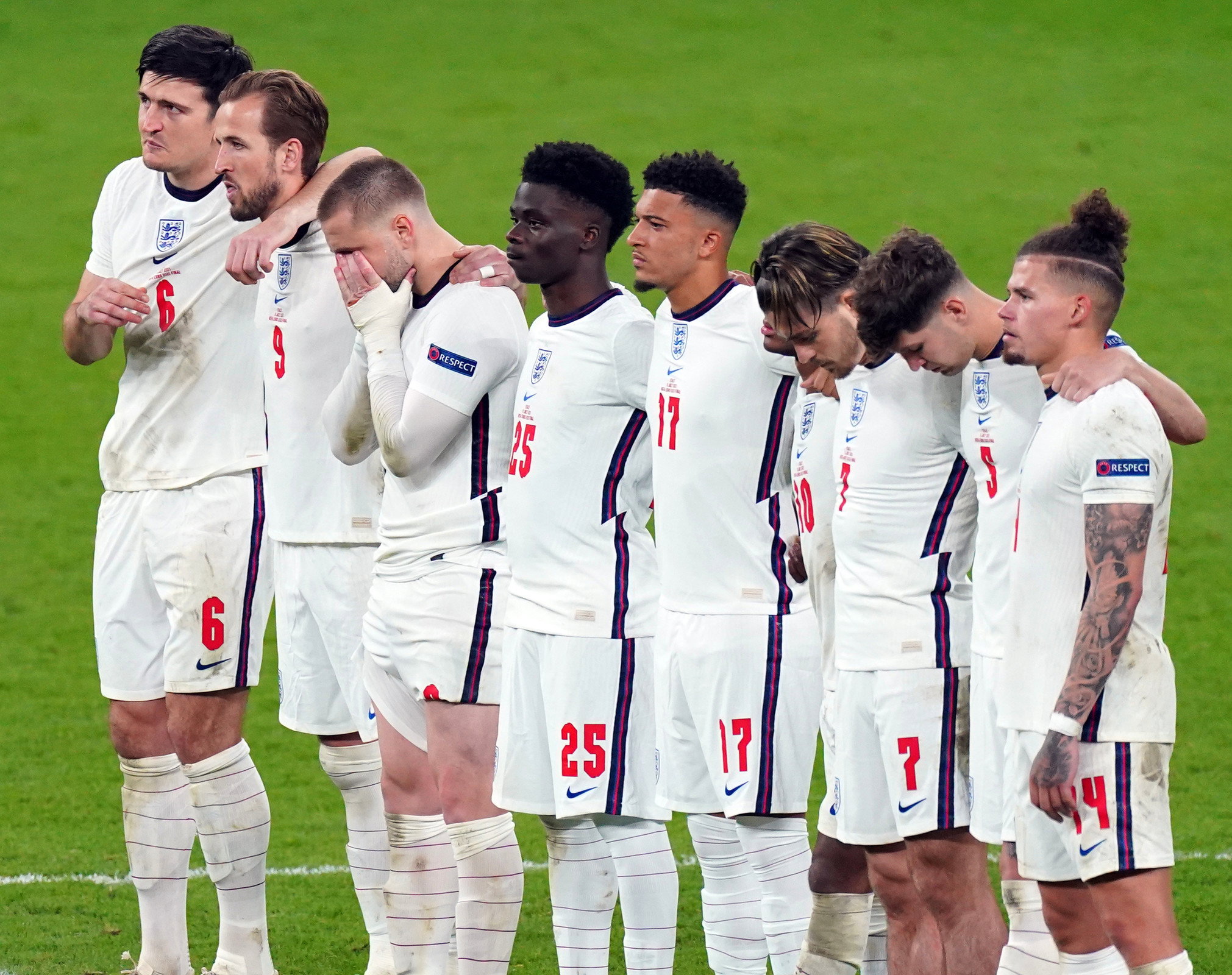 Finał EURO 2020, Anglia ściąga srebrne medale