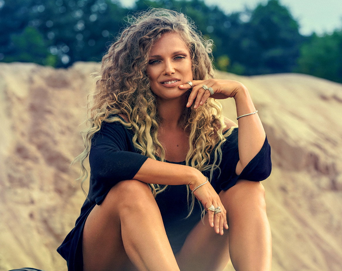 Joanna Liszowska, VIVA! 15/2021 sierpień