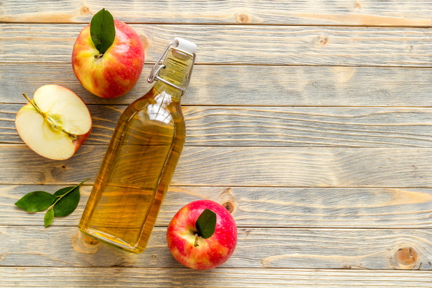Apple cider vinegar for cooking with red raw apples
