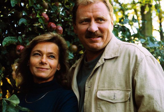 Andrzej Grabowski, Anna Tomaszewska, ogród ich domu w na Woli Justowskiej w Krakowie, 13.09.1998 rok