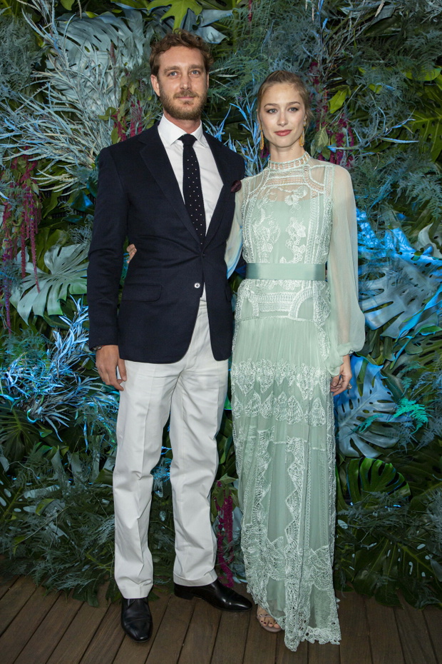 Znani na pokazie Alberty Ferretti