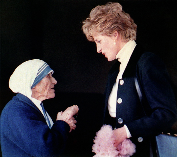 Royalty - Princess of Wales meeting Mother Teresa - Rome