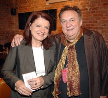 Urszula Dudziak i Michał Urbaniak jamnik