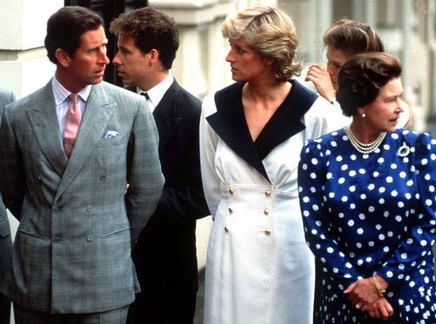 Charles Diana And Queen