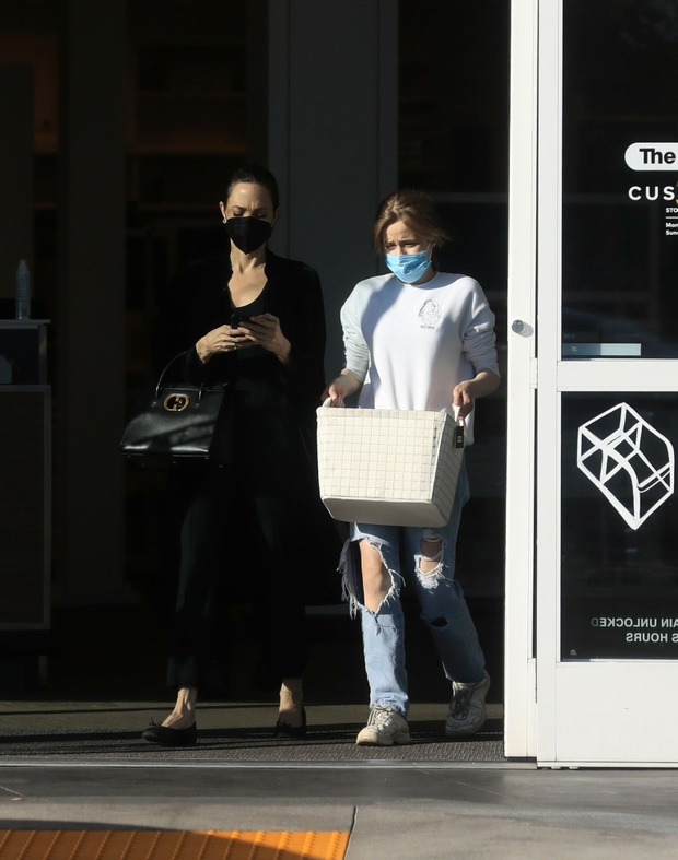Angelina Jolie i Shiloh Jolie-Pitt na zakupach