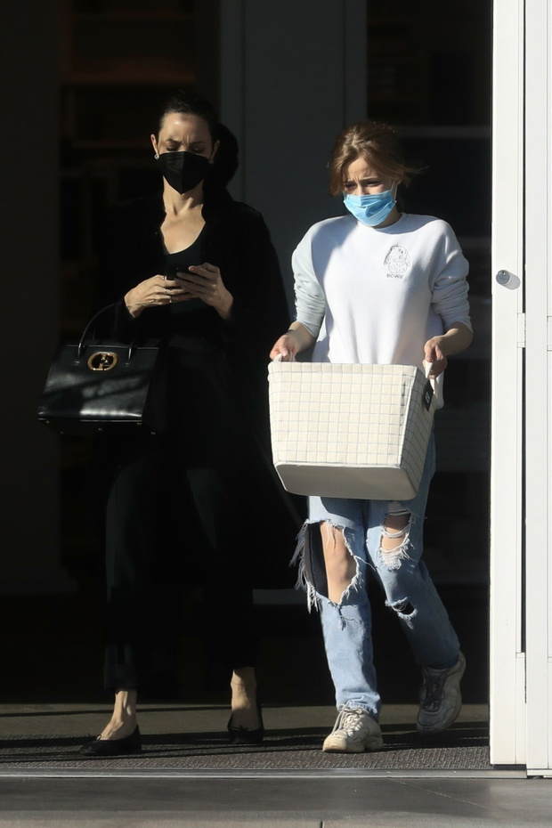 Angelina Jolie i Shiloh Jolie-Pitt na zakupach