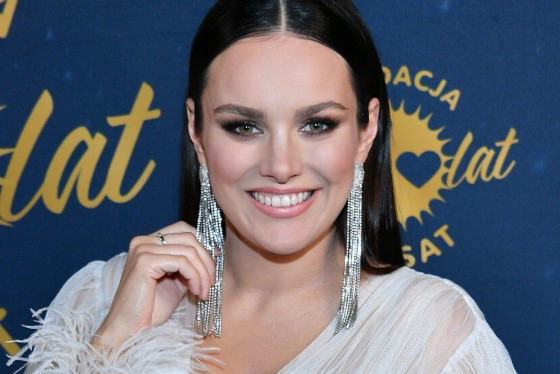 Ewa Farna, Koncert "Fundacja Polsat 25 lat. Jestesmy dla dzieci", Warszawa , 06.12.2021 rok