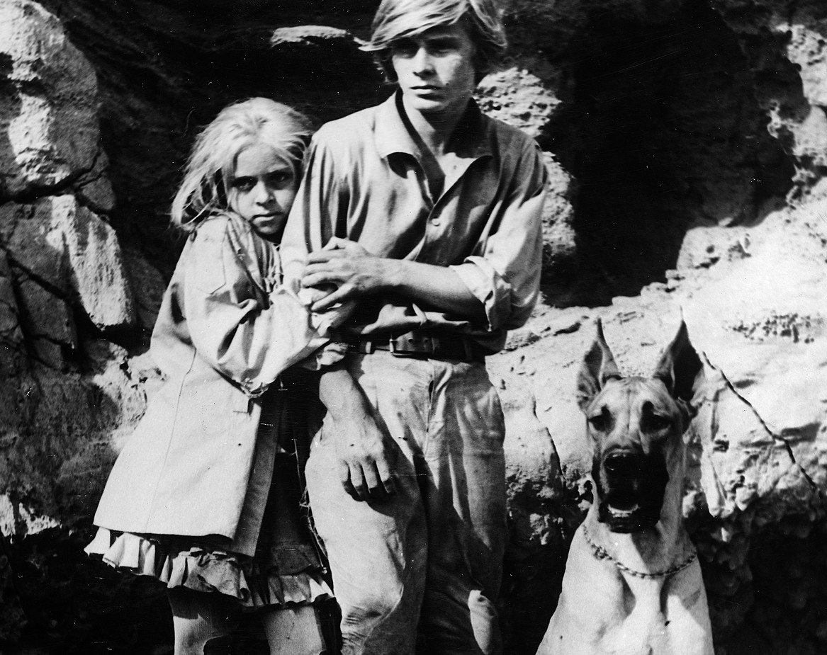 Egipt-Sudan, 1971-1973, kadr z filmu „W pustyni i w puszczy”, Monika Rosca, Tomasz Medrzak jakoś Staś i Nel