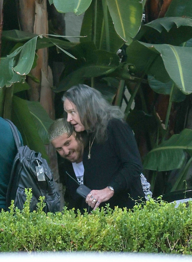 Ozzy Osbourne spotka? si? z przyjació?mi