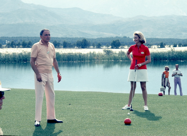 Dinner for the Dinah Shore Golf Classic - April 10, 1973