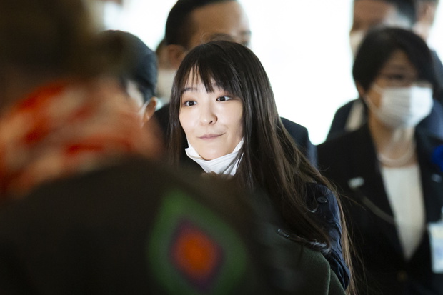 Mako and Kei Komuro Leave For New York