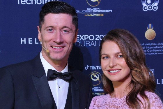 Robert Lewandowski, Anna Lewandowska, Globe Soccer Awards, Dubaj, 27.12.2021 rok