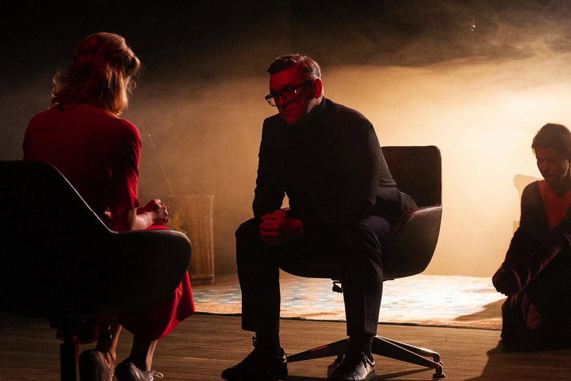 Och Teatr Dziewczyna z pociągu
