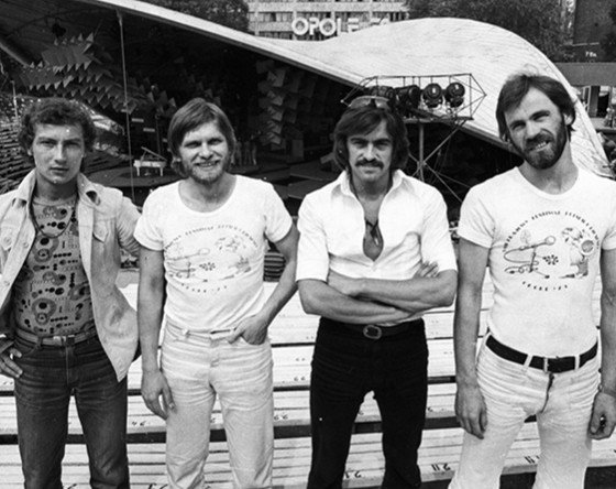 17. festiwal w Opolu, 23-28.06.1979 r., zespół VOX, od lewej: Jerzy Słota, Andrzej Kozioł, Witold Paszt, Ryszard Rynkowski