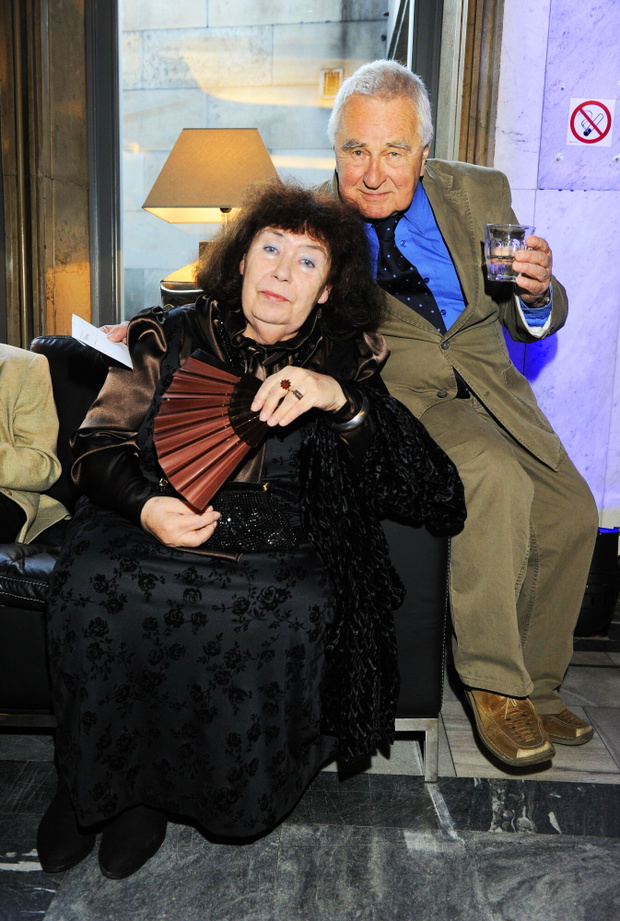 Bia?a Bluzka premiera w Och-Teatr