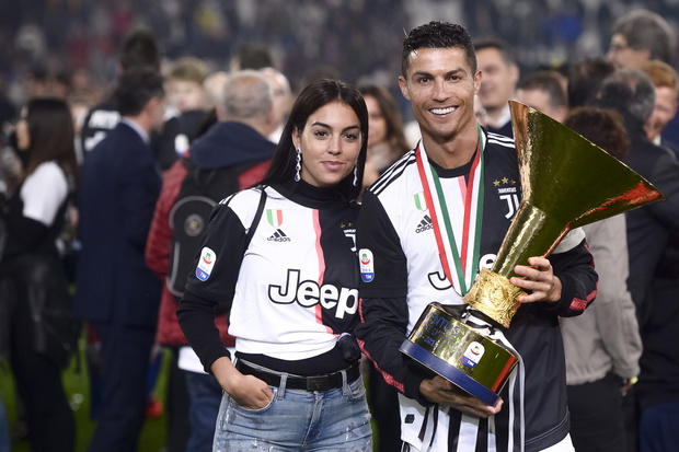 Cristiano Ronaldo of Juventus poses with the Serie A trophy