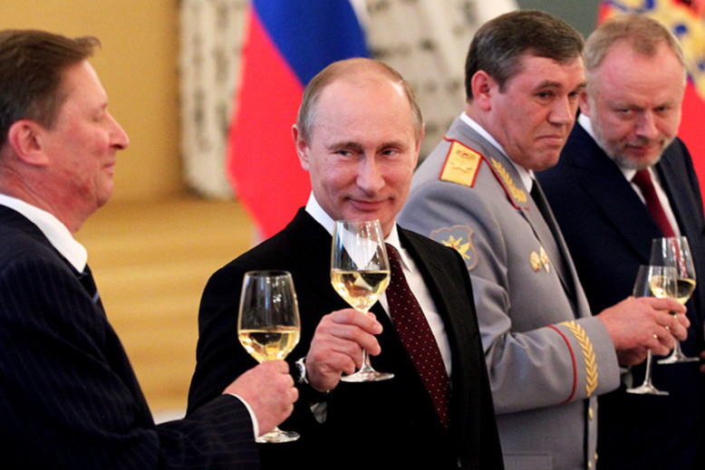 Władimir Putin, Sergey Ivanov, Valery Gerasimov, Moskwa, Rosja, 26.06.2013 rok