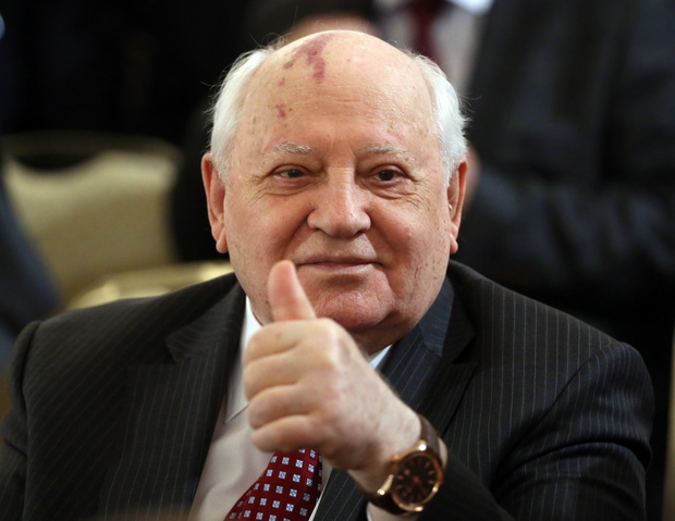 Gorbachev At Kremlin Award Ceremony