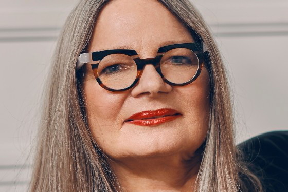 Agata Tuszyńska, NIE UŻYWAĆ PONOWNIE