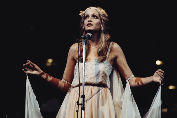 Twiggy At The Butterfly Ball