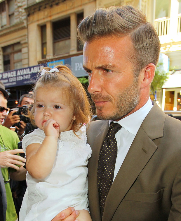 David Beckham z rodzin? na kolacji