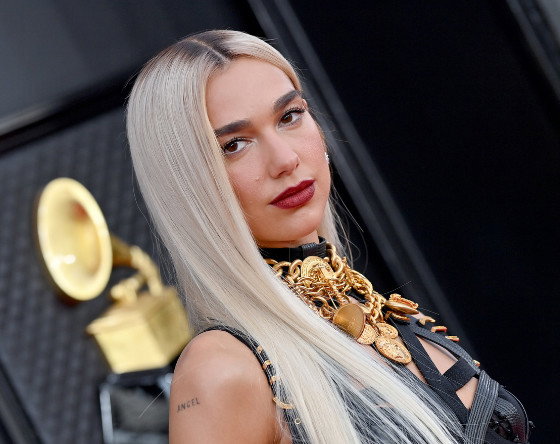 Dua Lipa mn