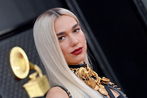 Dua Lipa mn