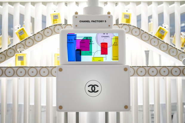 "Chanel 5 Factory" Launch Cocktail In Paris