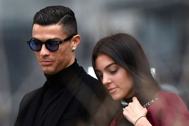 Cristiano Ronaldo i Georgina Rodriguez w drodze do s?du