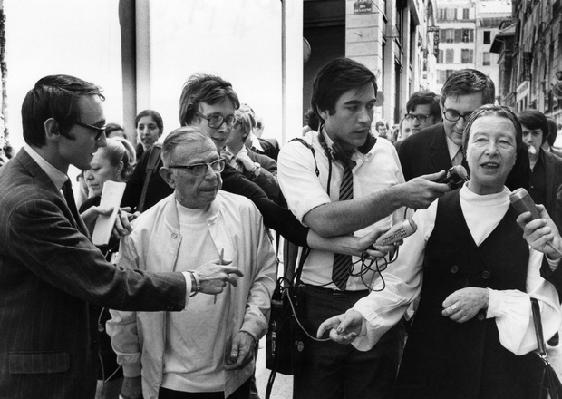 BEAUVOIR & SARTRE, 1970.