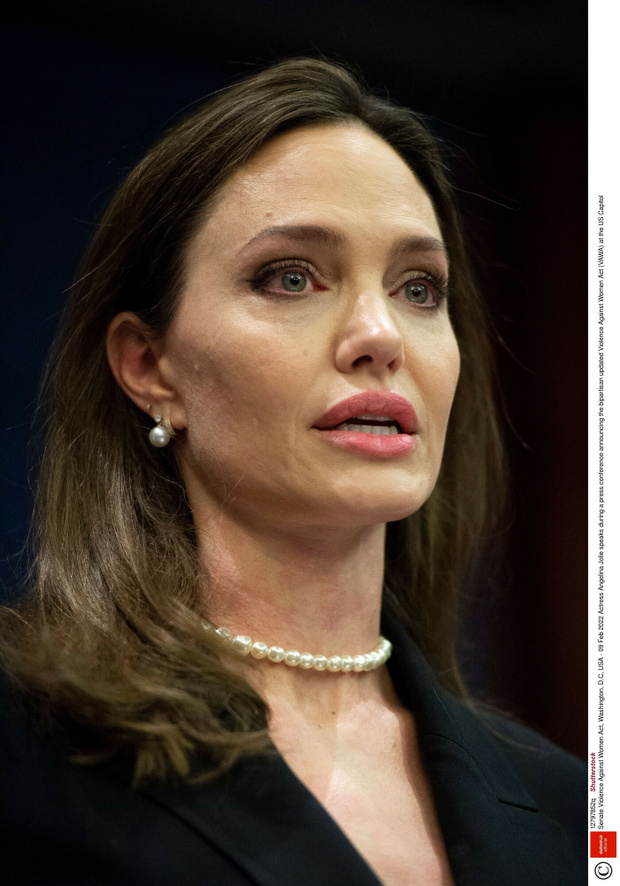 Angelina Jolie przemawia na konferencji o przemocy wobec kobiet