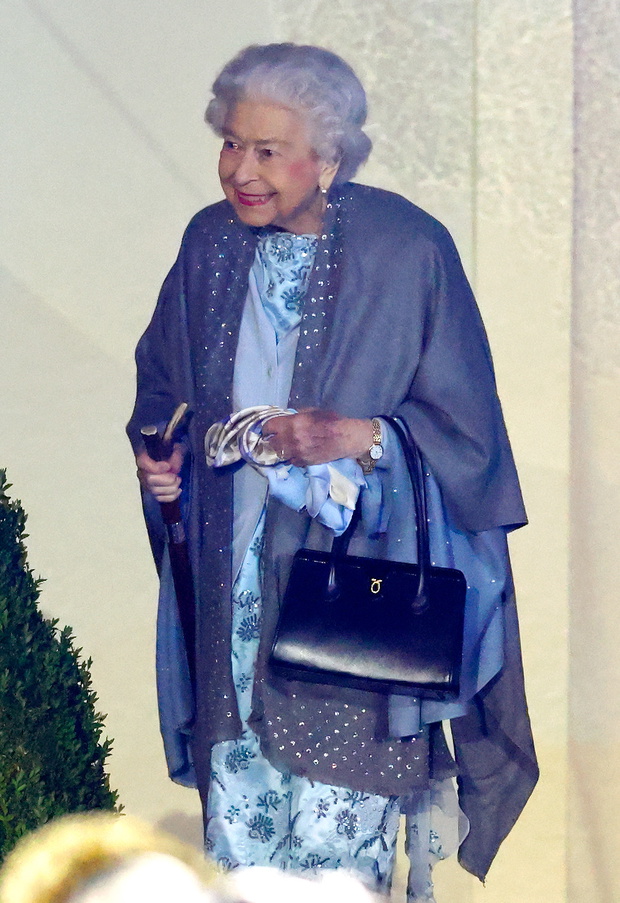 Platinum Jubilee Celebration: A Gallop Through History