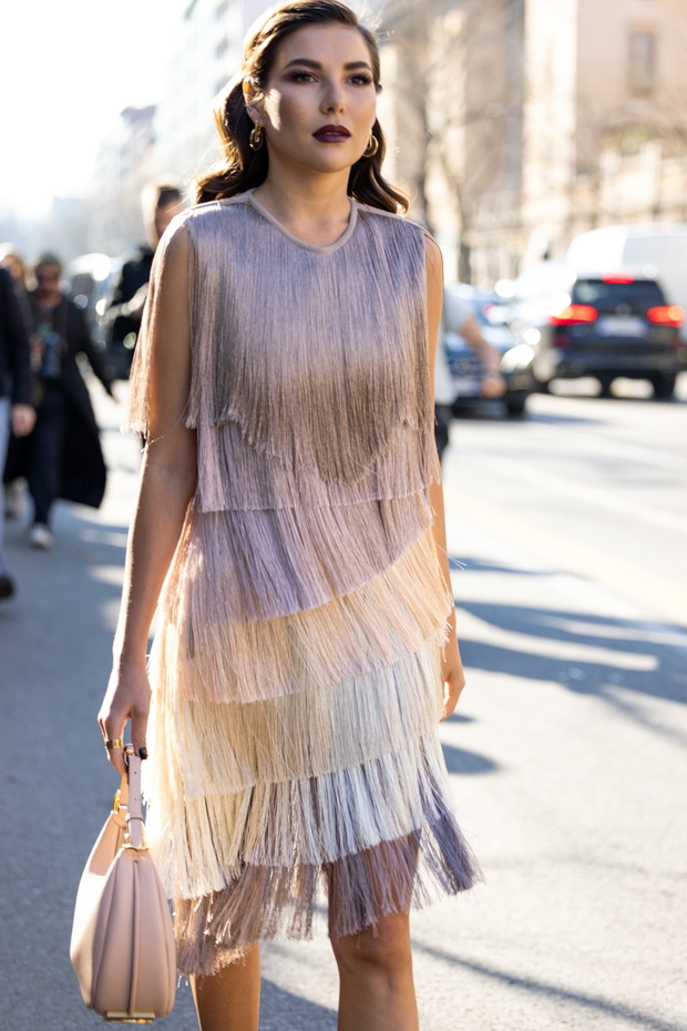 Street Style - Day 1 - Milan Fashion Week Fall/Winter 2022/2023