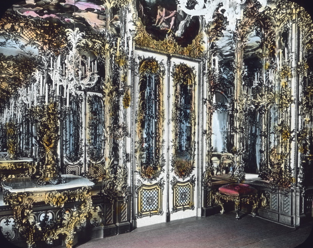 Dressing room at the new Herrenchiemsee castle.