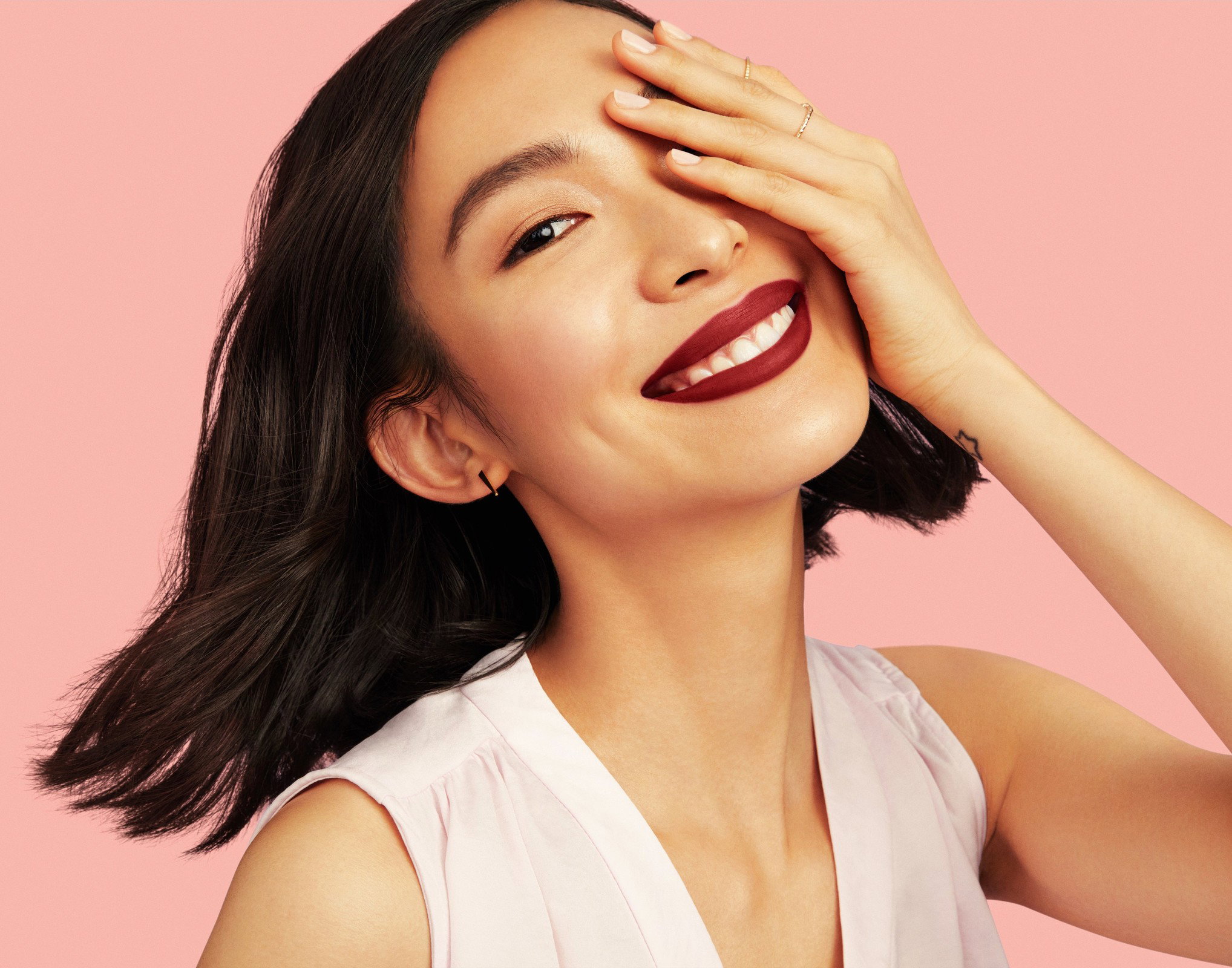 J2002559-GB-116-JIA-LE-CSR-LIP-pinkbg11