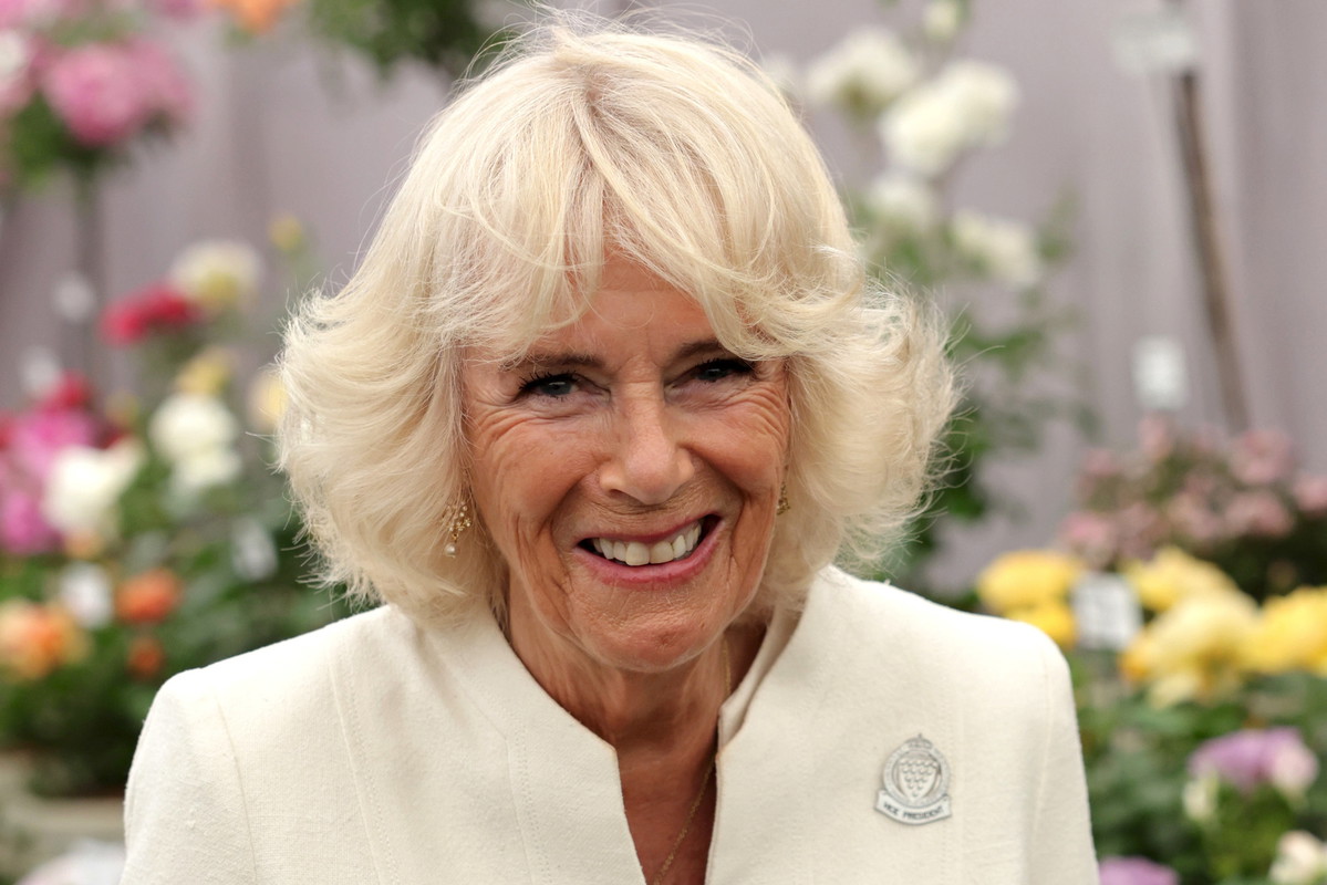 camilla2