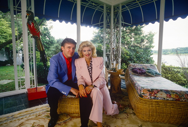 Donald Trump &amp; Ivana Trump in Greenwich Mansion