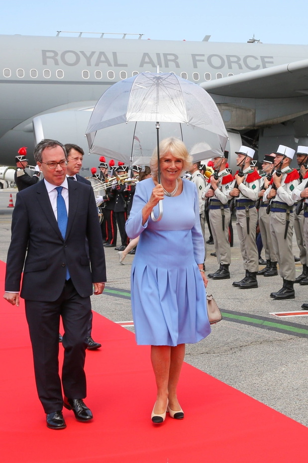 SGP117321_Charles_Camilla_Nice_Airport_056