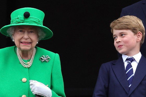 GettyImages-1401343727 książę George, królowa Elżbieta II