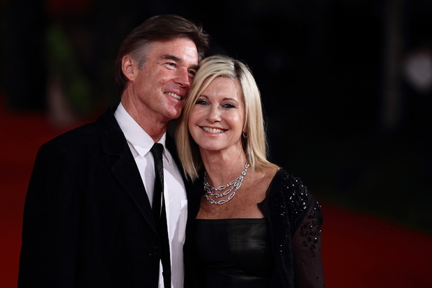 Olivia Newton John Battling Cancer For The Third Time