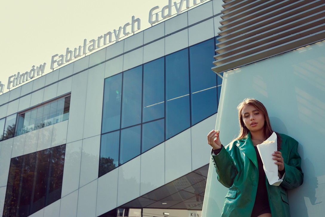Oliwia Bieniuk, VIVA! 17/2022