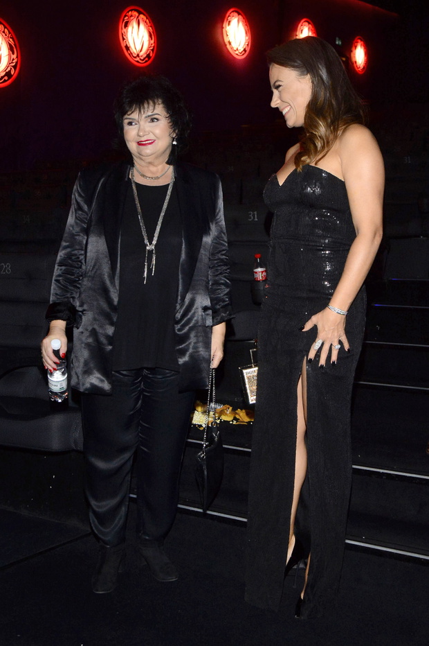 Anna Mucha, Ewa Krzemieniecka (mama Patryka Vegi)
