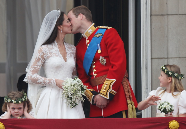 Royal Wedding - The Newlyweds Greet Wellwishers From The Buckingham Palace Balcony